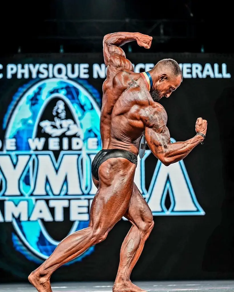 Iulian Rațiu pe scena Olympia Amateur Eastern Europe