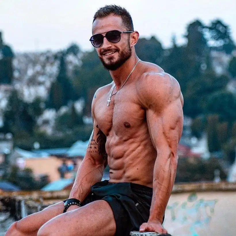 Iulian Rațiu, lifestyle și antrenament